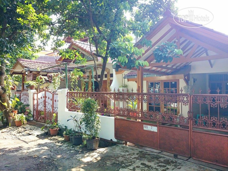 Фото Bogor Hostel