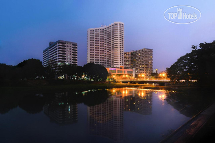 Фото Centara Riverside Hotel Chiang Mai