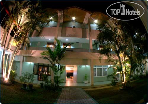 Фото Goldi Sands Hotel