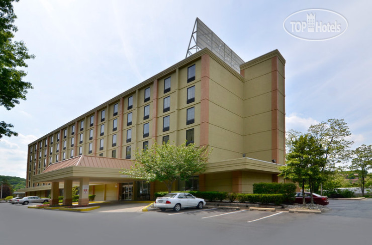 Фото Best Western Plus Towson Baltimore North Hotel & Suites