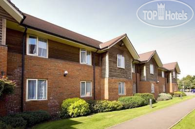 Photos Premier Inn Tewkesbury Hotel