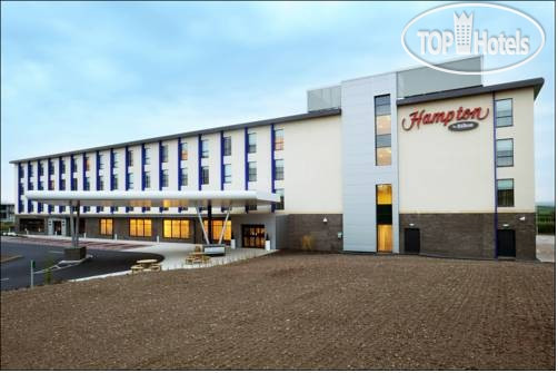 Фото Hampton by Hilton Exeter Airport Hotel