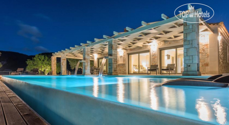 Фото Artina Luxury Villa