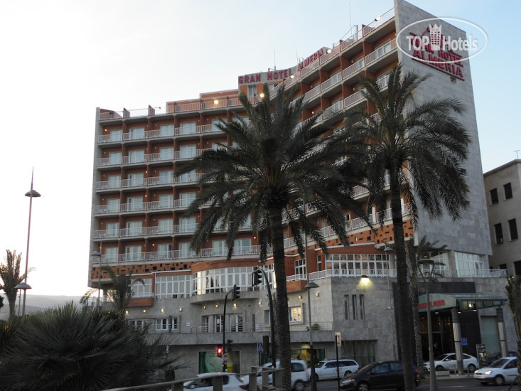 Фото Vita Gran Hotel Almeria