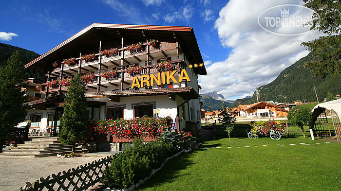 Фото Arnika hotel Pozza di Fassa