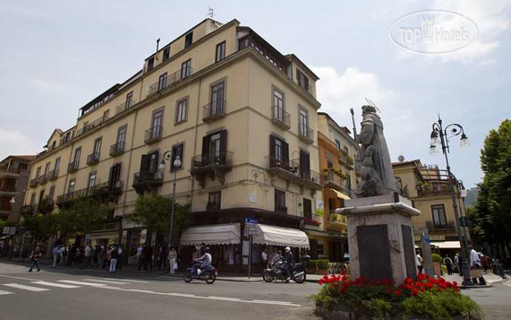 Фото Piazza Tasso