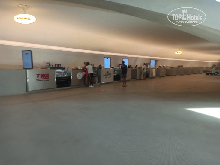 Фото TWA Hotel